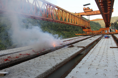 K8官网 - 天生赢家·一触即发