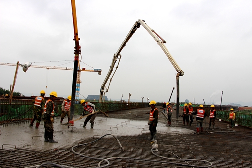 K8官网 - 天生赢家·一触即发