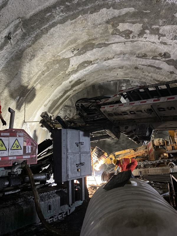 K8官网 - 天生赢家·一触即发