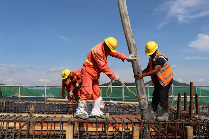 K8官网 - 天生赢家·一触即发