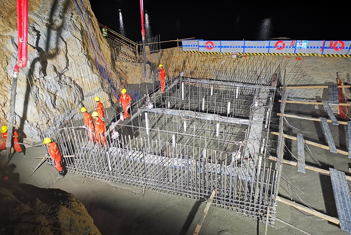 K8官网 - 天生赢家·一触即发