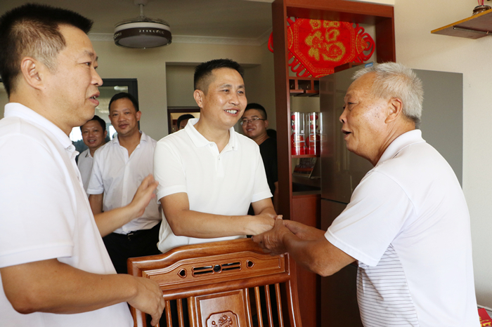 K8官网 - 天生赢家·一触即发