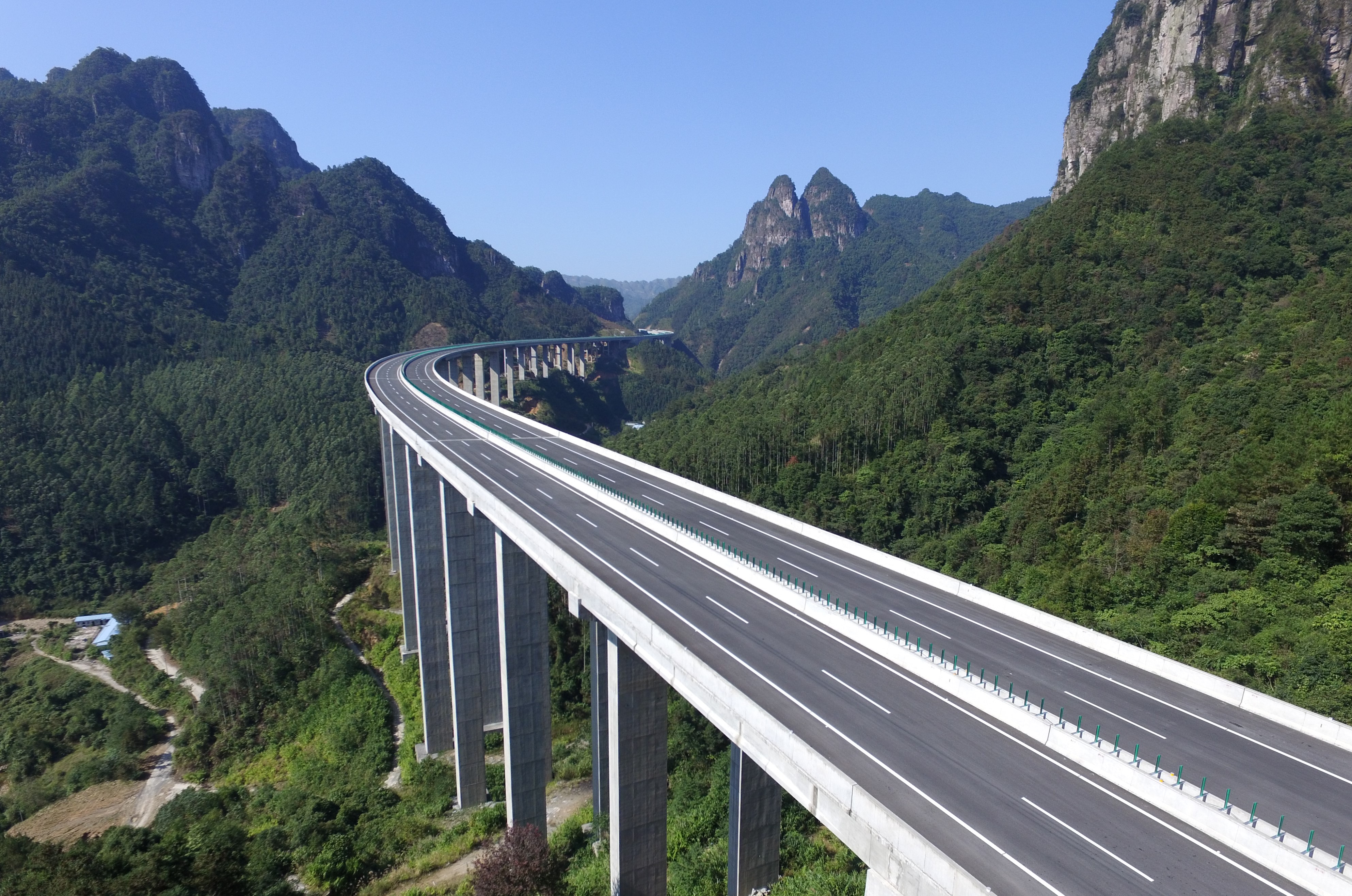 K8官网 - 天生赢家·一触即发