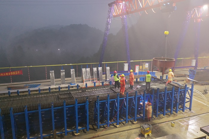 K8官网 - 天生赢家·一触即发