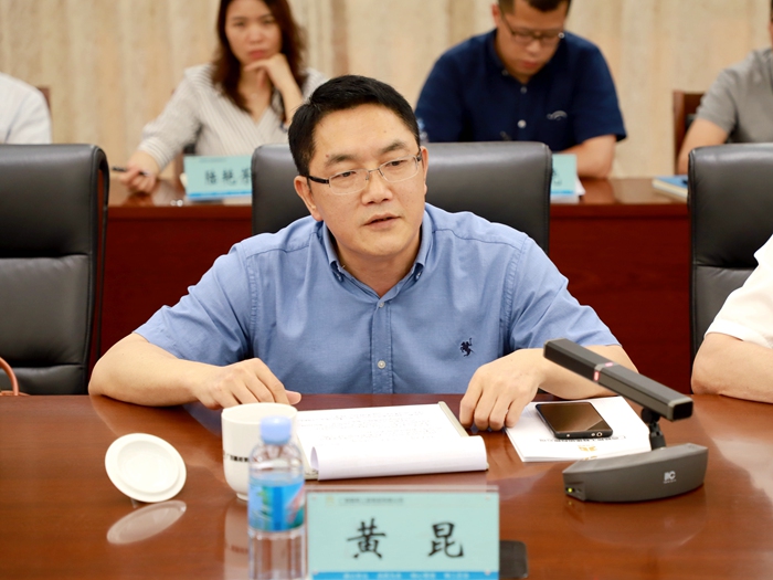 K8官网 - 天生赢家·一触即发