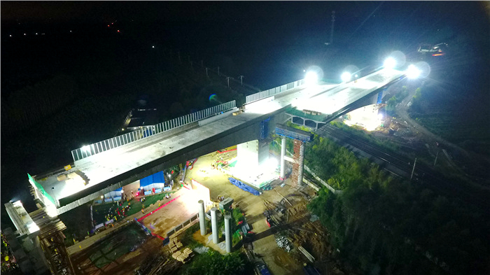 K8官网 - 天生赢家·一触即发