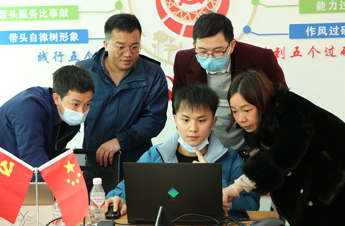 K8官网 - 天生赢家·一触即发