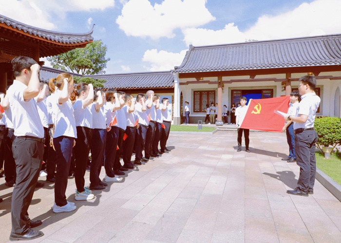 K8官网 - 天生赢家·一触即发