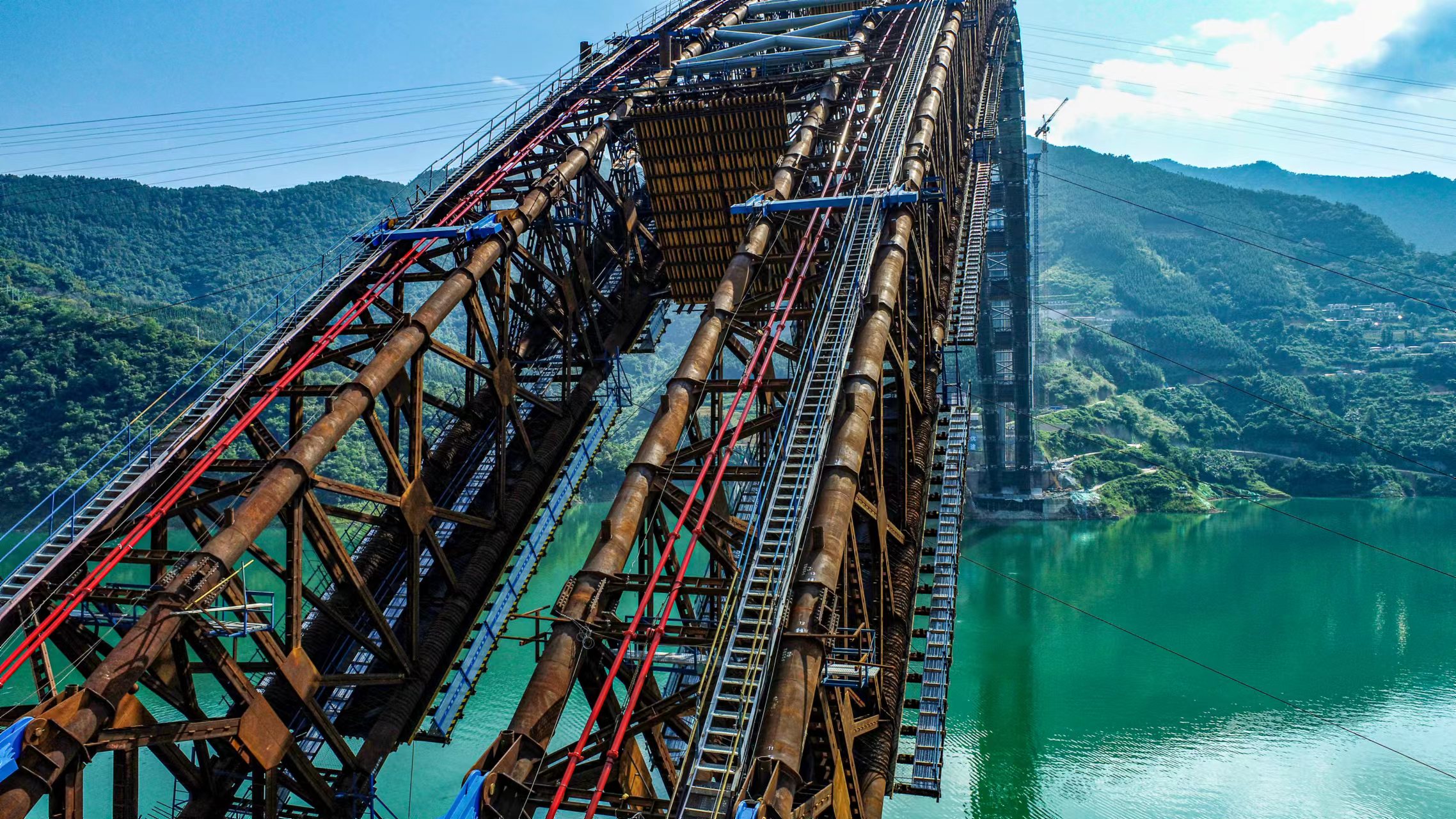 K8官网 - 天生赢家·一触即发