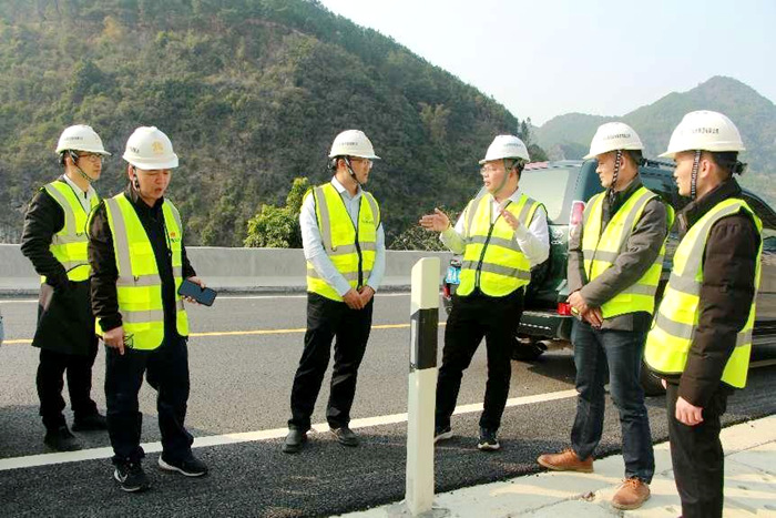 K8官网 - 天生赢家·一触即发