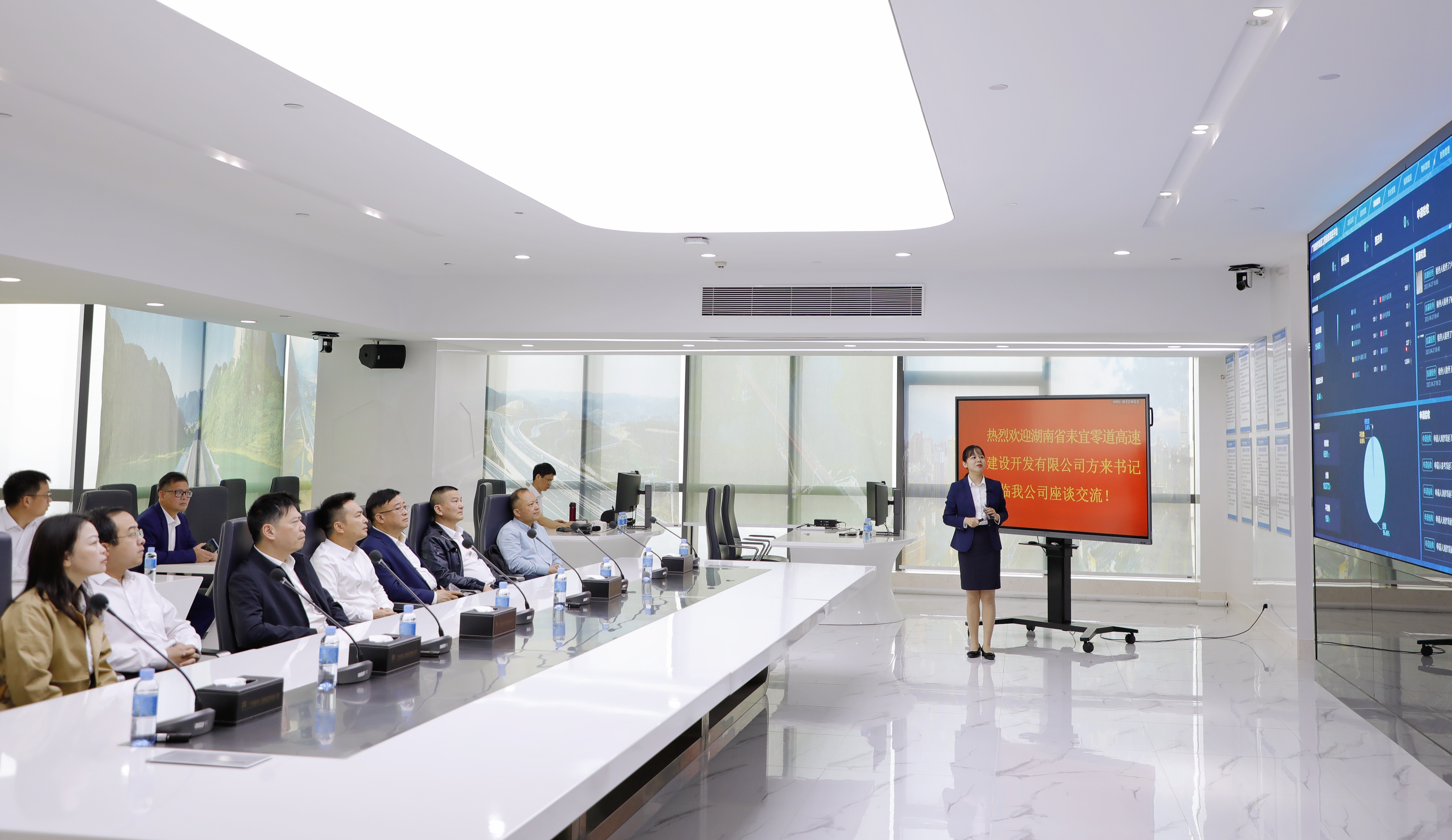 K8官网 - 天生赢家·一触即发