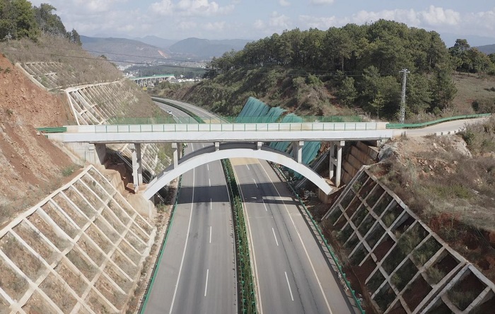 K8官网 - 天生赢家·一触即发