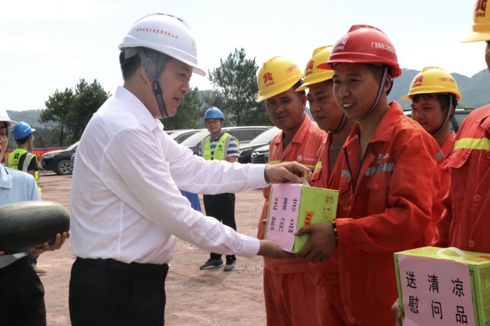 K8官网 - 天生赢家·一触即发