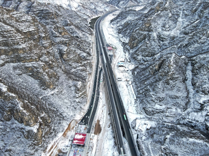 K8官网 - 天生赢家·一触即发