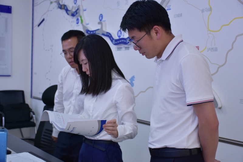 K8官网 - 天生赢家·一触即发