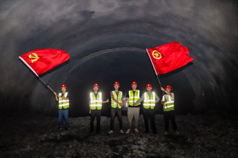 K8官网 - 天生赢家·一触即发